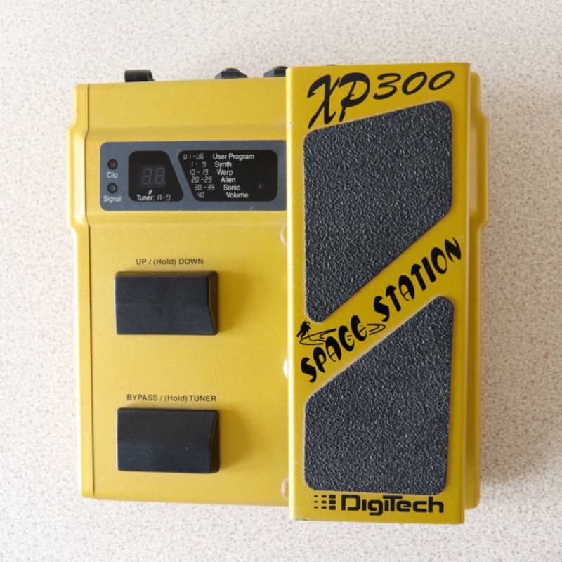 used 90s DigiTech XP300 Space Station Metallic Yellow - Effect Pedal