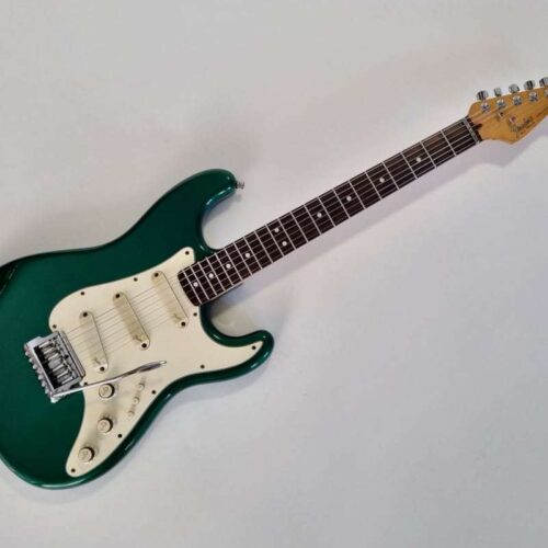 1983 - 1984 Fender Elite Stratocaster with Maple Fretboard Can... -        Stratocaster