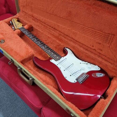 1994 Fender U.S. Vintage '62 Stratocaster Reissue with Case Ca... -        Stratocaster