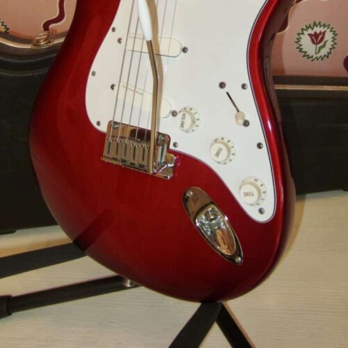 1995 Fender Stratocaster Transparent Red -        Stratocaster