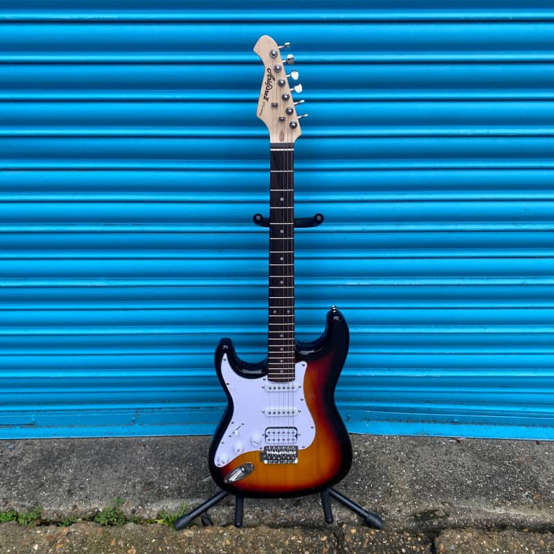 Aria - STG 004 Electric Guitar Left Hand Sunburst Sunburst - £164 new Guitar