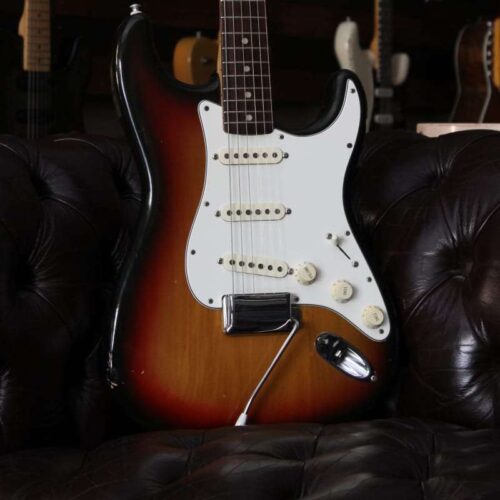 1974 Fender Stratocaster Sunburst -        Stratocaster