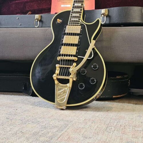 2004 Gibson Les Paul Custom Ebony -         Les Paul