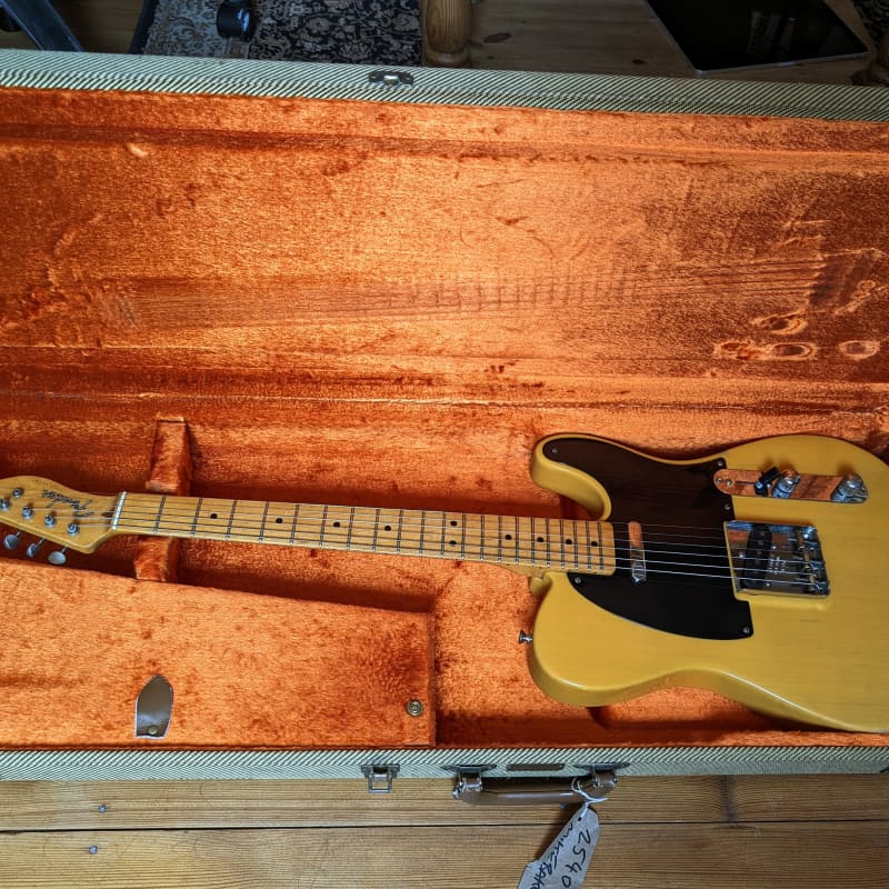 2000 Fender Telecaster Vintage 52 Reissue Butterscotch - £1750 used Guitar