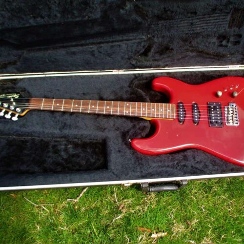 1986 Fender Stratocaster Red -        Stratocaster