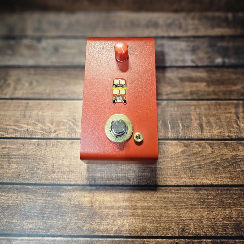 new Hello Sailor Effects Rangemaster Red faux tolex - Effect Pedal