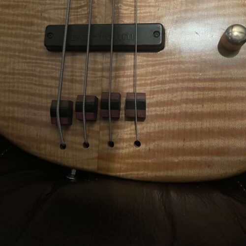 2000 s B & k bass guitar Brockelhurst Natural -           Bass Guitar