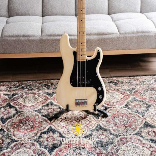 1974 Fender Precision Bass Olympic White -         Precision Bass