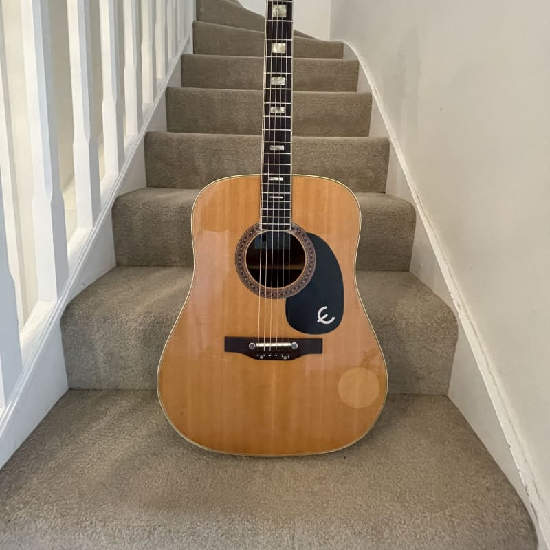 71-72 Epiphone FT-150 Natural - £525 used Guitar