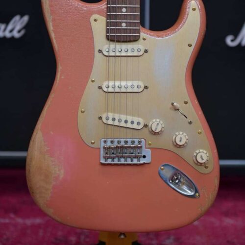 2022 Noizemaker Noizemaker Guitars Stratocaster pink Montys pi... - £999 new Guitar