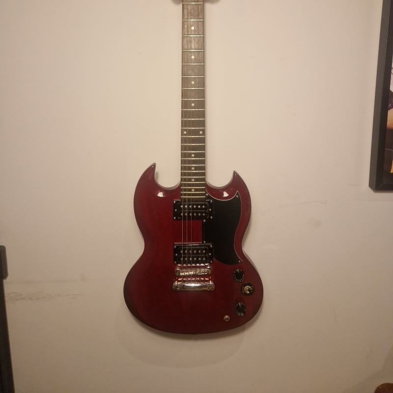 2011 - 2019 Epiphone SG Special Cherry - £250 used Guitar