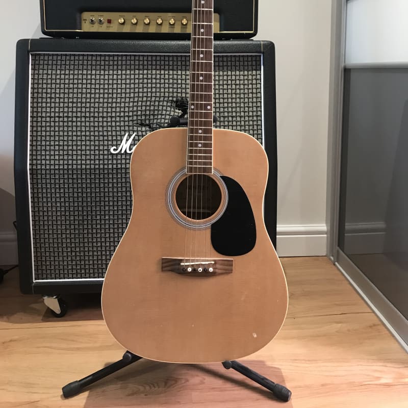 Unsure of year Bentley Acoustic guitar Natural - £100 used Guitar