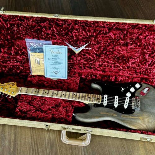 1969 Fender Custom Shop Stratocaster Natural -       Custom Shop Stratocaster