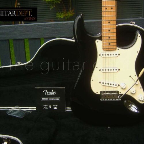 2004 Fender American Standard Stratocaster Black -        Stratocaster