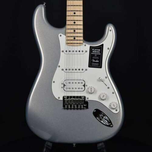 Fender Player Stratocaster HSS Silver -        Stratocaster