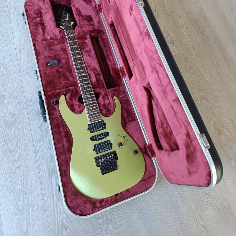 2007 Ibanez RG2570E-VGD Prestige Vital Gold – £849 used Guitar