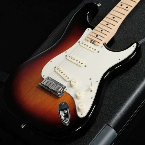 Fender American Elite Stratocaster 3-Color Sunburst 2019 [SN U... -        Stratocaster