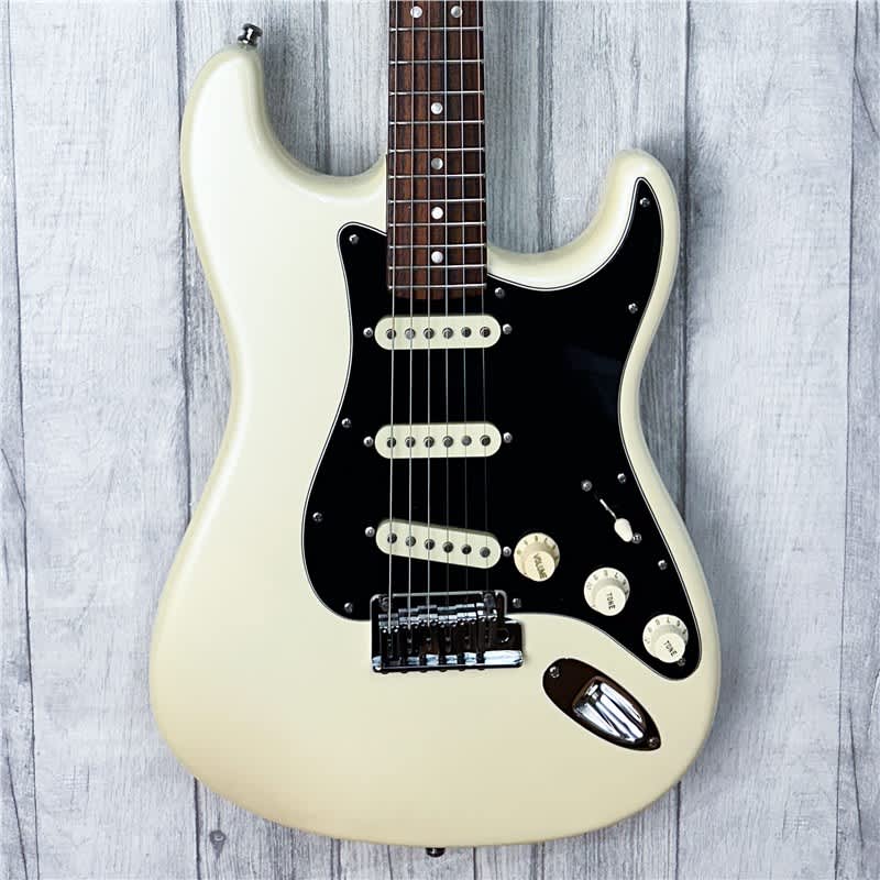 Fender Fender American Deluxe Stratocaster RW Olympic Pearl, 2… – £1199 used Guitar