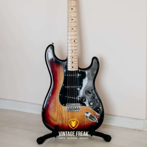 1978 Fender Stratocaster Sunburst -        Stratocaster