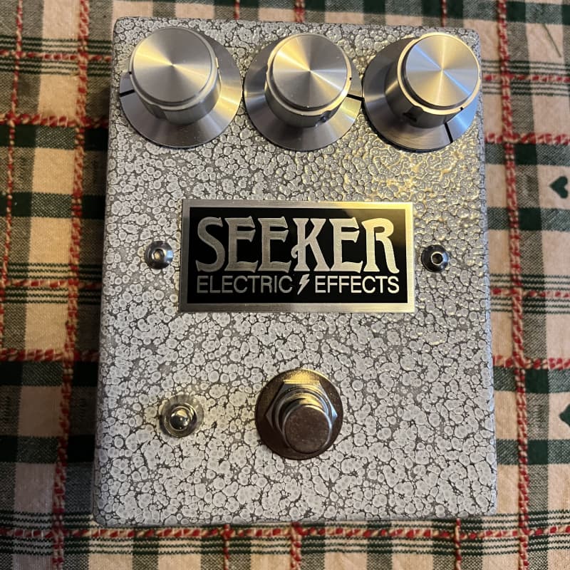 used 2022 Seeker Electric Effects Rams Head Muff White Hammered - Effect Pedal