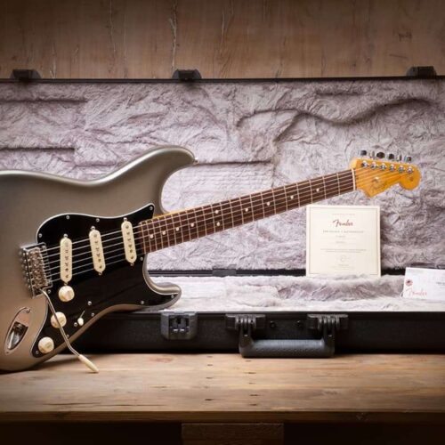 2020 Fender Stratocaster American Pro II Mercury -        Stratocaster