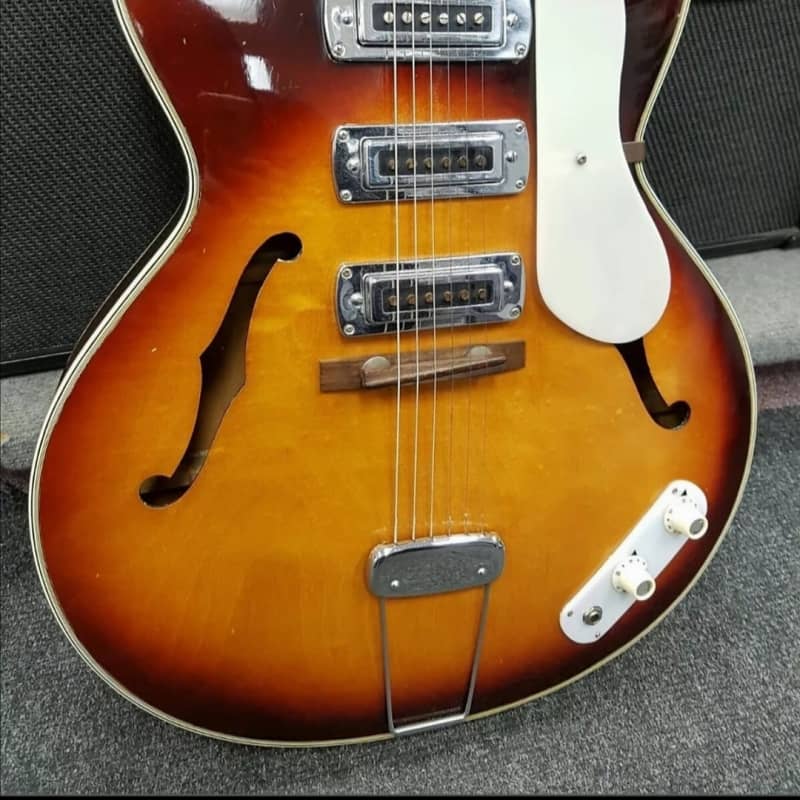 1960’s Teisco EP-17T Sunburst Wood – £765 used Guitar