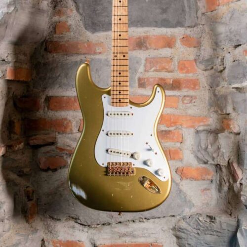 1997 Fender stratocaster Atzec Gold -        Stratocaster