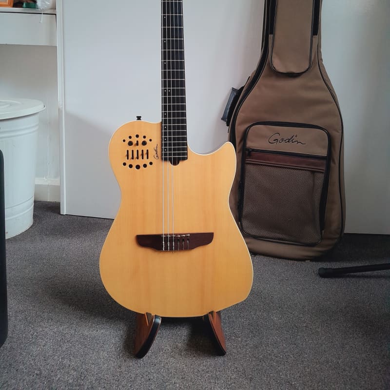 Mid -2000's Godin MULTIAC NYLON SA NATURAL - £1400 used Guitar