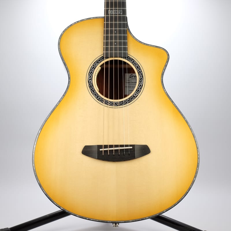 Breedlove Legacy Concertina CE Natural Shadow Natural Shadow - £3582.5 new Guitar