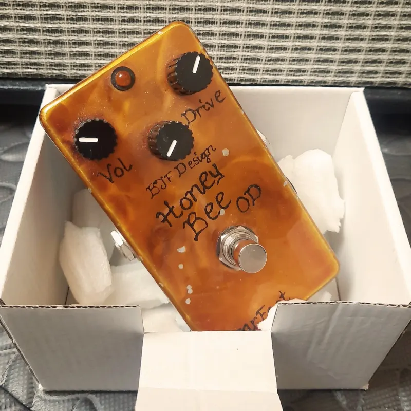 used 2010s Bearfoot FX Honey Bee OD Gold - Effect Pedal