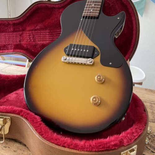 2019 - Present Gibson Les Paul Junior Vintage Tobacco Burst -         Les Paul