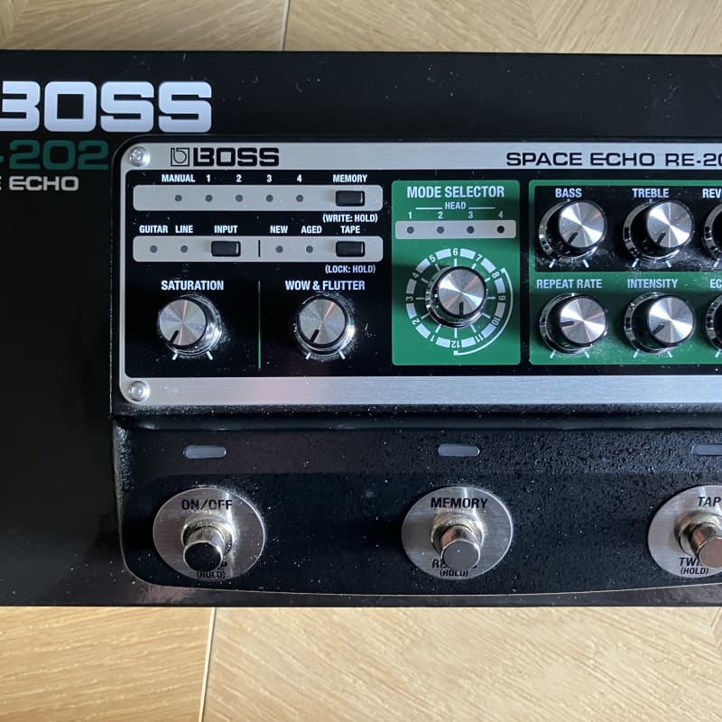 used 2022 - Present Boss RE-202 Space Echo Black / Green - Effect Pedal