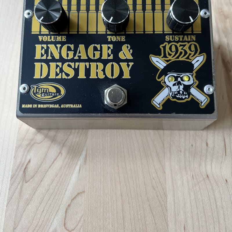 used 2014 Tym Guitars 1939 Skate Engage & Destroy RARE!!! This ... - Effect Pedal