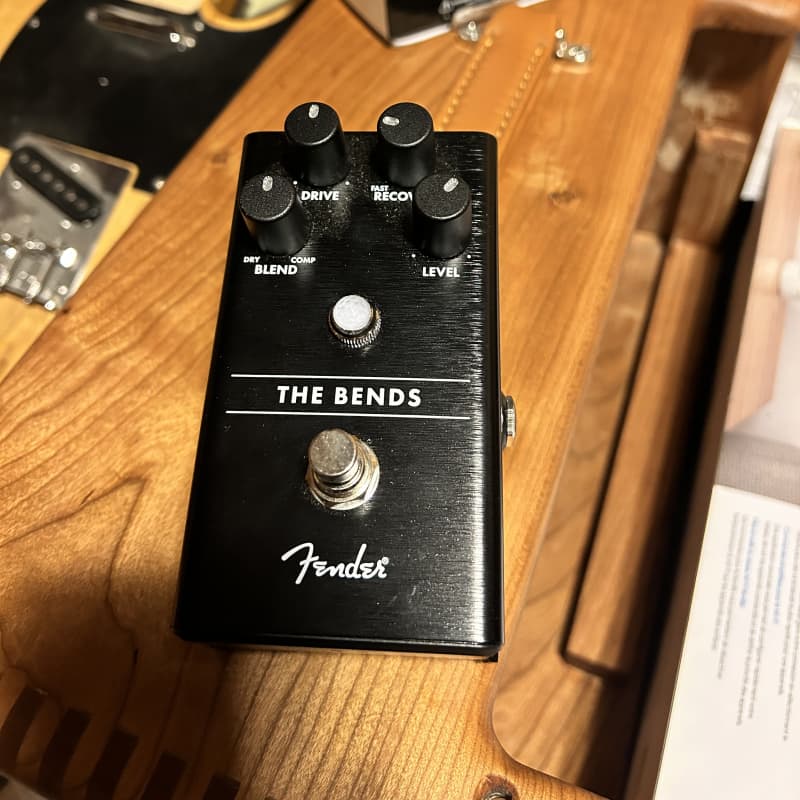 used 2018 - Present Fender The Bends Compressor Black - Effect Pedal