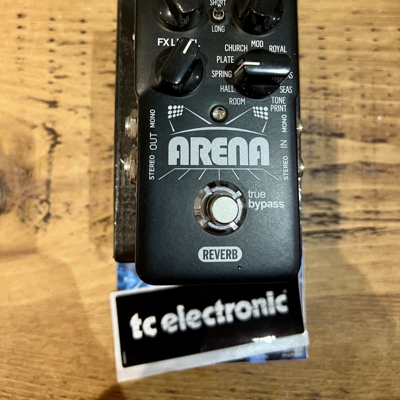 used 2010s TC Electronic Arena reverb Black - Effect Pedal