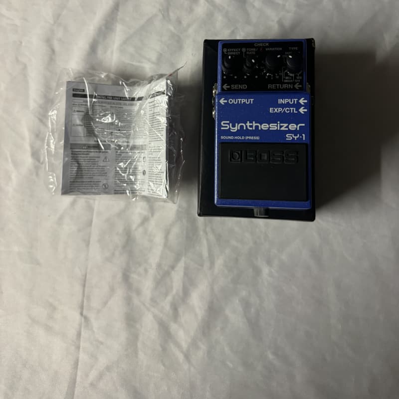 used 2020s Boss SY-1 Synthesizer Effects Pedal Blue - Effect Pedal