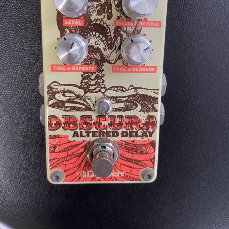 used 2015 DigiTech Obscura Altered Delay White - Effect Pedal