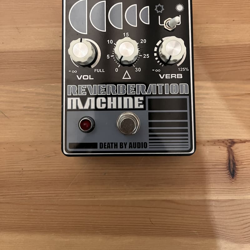 used 2010s Death By Audio Reverberation Machine Black - Effect Pedal