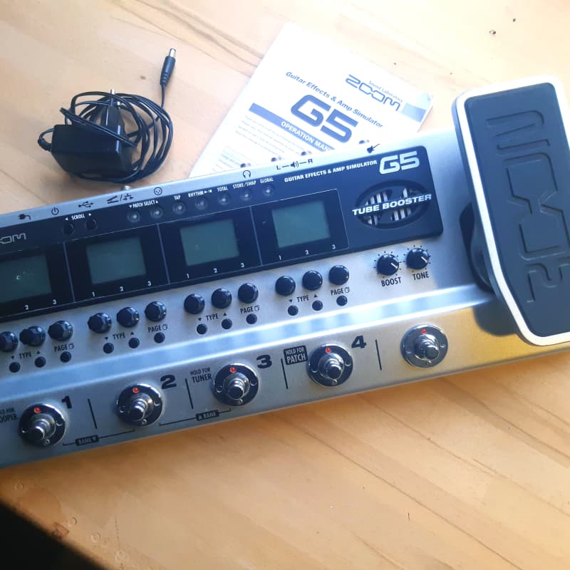 used 2010s Zoom G5 Silver – Effect Pedal