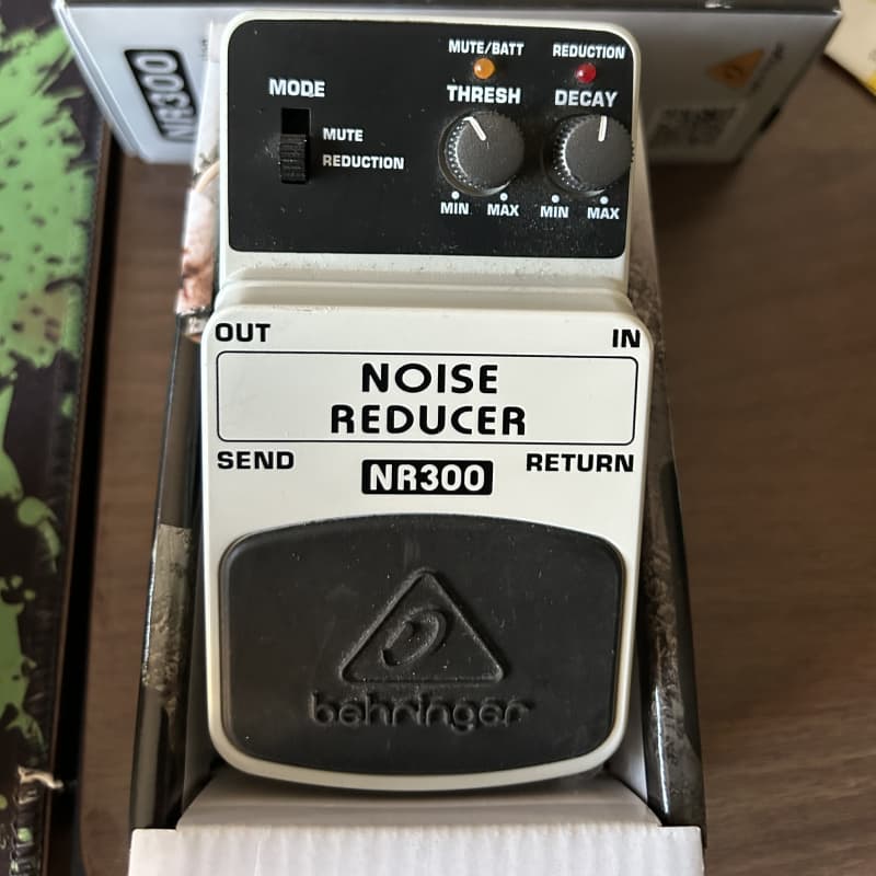 used 2010s Behringer NR300 Noise Reducer Pedal Standard - Effect Pedal