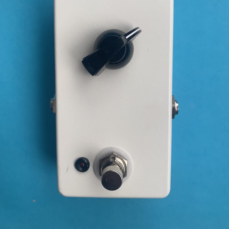 used OtalgiaFx Microamp Clone White - Effect Pedal