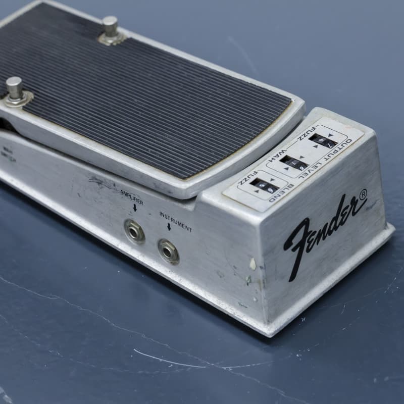 used 70's Fender fuzz wah fuzz silver - Effect Pedal