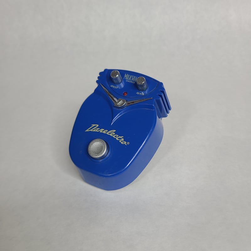 used 2000s Danelectro Milkshake Chorus Blue - Effect Pedal