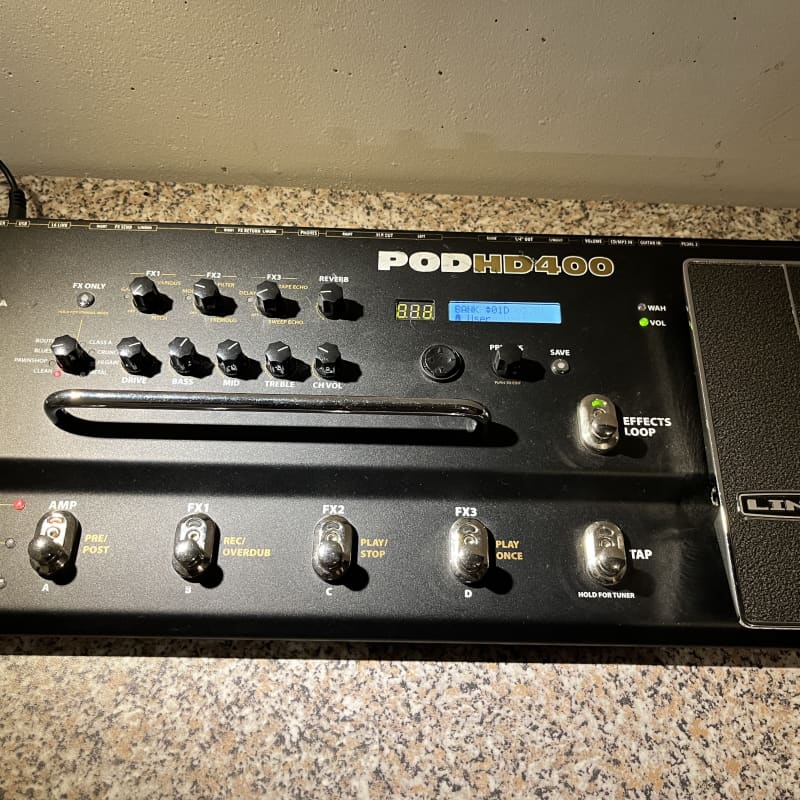 used 2010s Line 6 POD HD400 Multi-Effect and Amp Modeler Black - Effect Pedal