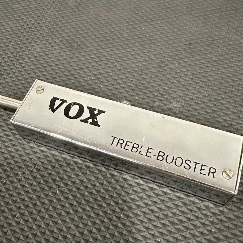 used 1966 - 1967 Vox V806 Treble Booster Chrome - Effect Pedal