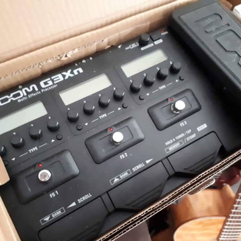 used 2010s Zoom G3Xn Guitar Multi-Effects Processor with Expression... - Effect Pedal