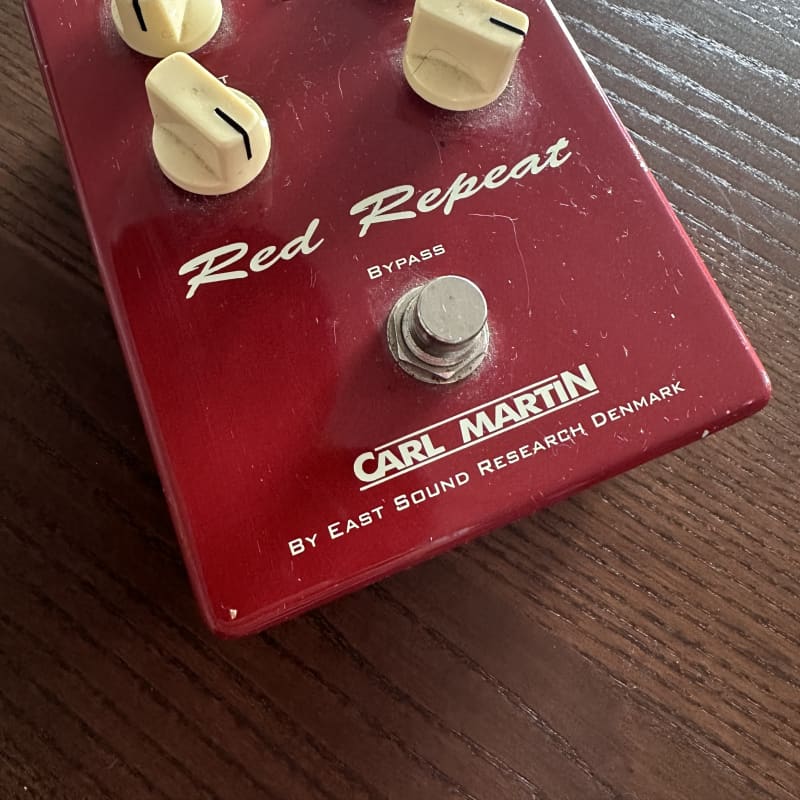 used 2010s Carl Martin Red Repeat V2 Delay Red - Effect Pedal