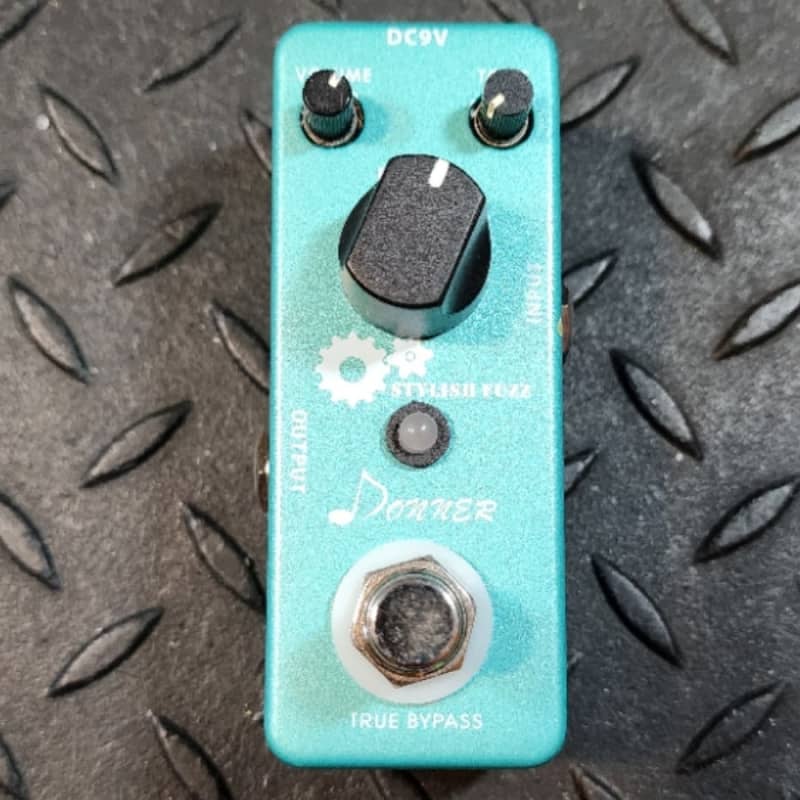 used 2010s Donner Stylish Fuzz Blue - Effect Pedal