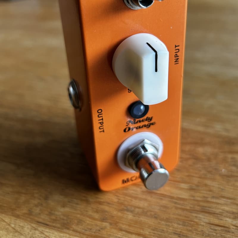 used 2010s Mooer Ninety Orange Orange - Effect Pedal