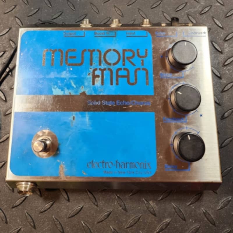 used 1970s Electro-Harmonix Stereo Memory Man Silver - Effect Pedal